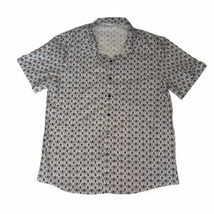 Men's Black and White Patterned Shirt